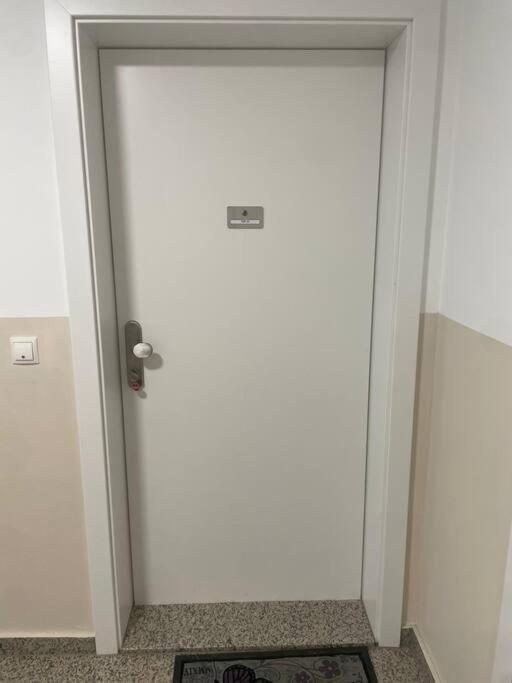 New Central Apartments Westbahnhof 비엔나 외부 사진
