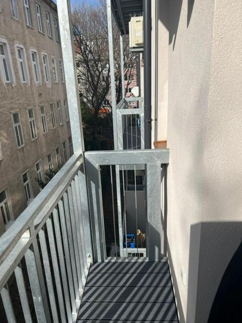 New Central Apartments Westbahnhof 비엔나 외부 사진